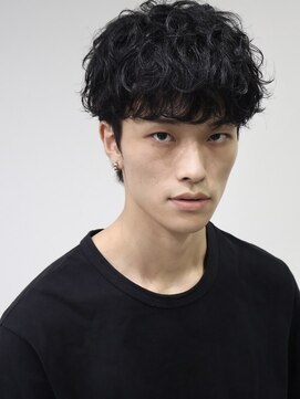 ホワイト(WHITE) ラウンドシャドウパーマ