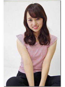 ビセナカオ(Visees de NAKAO) ゆるふわセミロング