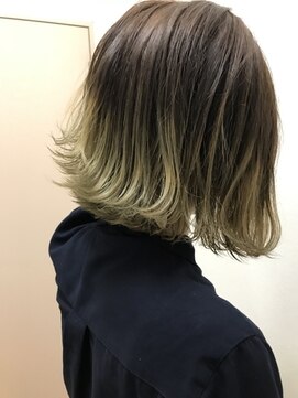 前下がりボブ くせ毛風 ヘアアレンジ クラシカル L フロート Float のヘアカタログ ホットペッパービューティー