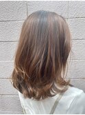 ミディアムレイヤー_ハイライトカラー_エアリーミディ