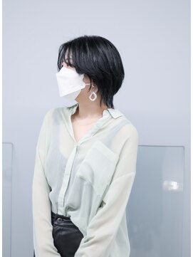 ノード(NODO) 【透明感UP】ダークシルバーのショートウルフ