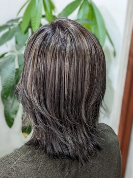 アン(Hair make un) メンズハイライト