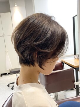 フェリーチェ(felice) 骨格補正！丸みくびれショート