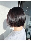 ショートボブ×レッドブラウン