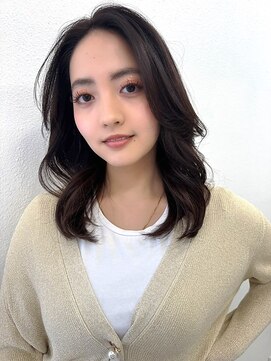 ディフィーノ 赤坂(DIFINO) 上品な艶感と動きをプラス/大人のナチュラルレイヤー