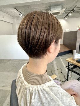 オアシス アン(oasis-un) 小顔ショート