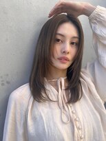 アンフレール レイヤースタイル/鈴木悠菜