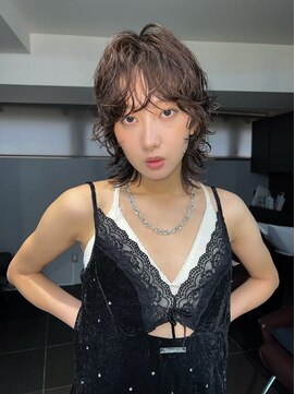 ヴェイン 渋谷(vain) tレイヤーウルフパーマ