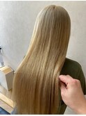 縮毛矯正してても【ハイトーン】【ブロンド】