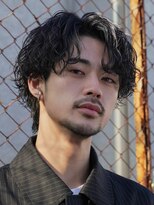 フィフス 札幌大通(fifth)&nbsp;札幌メンズヘアシャドウパーマセンターパートルーズパーマ緩め