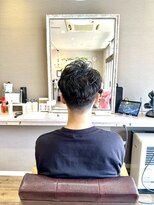 ヘアーメイクロージー 八軒店 (HAIR MAKE ROSY)&nbsp;大人メンズ刈り上げツーブロック無造作パーマ