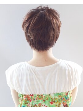 ザ シー 橋本(The C) 30代40代大人可愛い小顔センシュアルショートサイド黒髪ベージュ