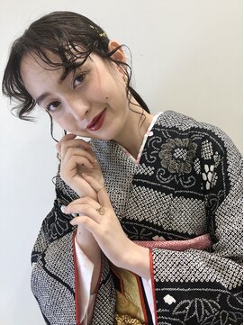 トルネード(TORNADO) 卒業式　成人式　振袖　袴　着付け　ヘアセット　金箔ヘア☆