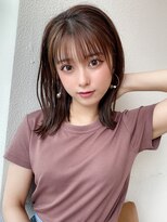 アフロート ディル(AFLOAT D'L)&nbsp;20代30代40代小顔外ハネミディアムひし形シルエットくびれミディ