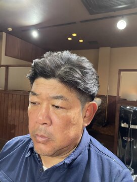 カットスペース キャロル(CUT SPACE CAROL) ツーブロ緩パン