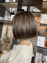 シュウ(SHU)&nbsp;ワンレンボブ♪