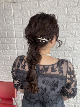 アメジスト(amethyst) 結婚式・お呼ばれヘアセット☆編みおろし/編み込み/パール