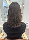 レイヤーカット　ミディアムヘア　暗髪ヘア　似合わせカット
