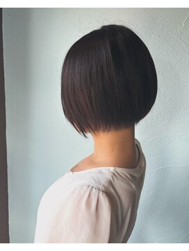 ロホサラマ(ROHO salama) 骨格がキレイに見えるカット！