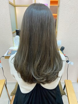 トリコ 柏(tricot) ロング/アッシュベージュ