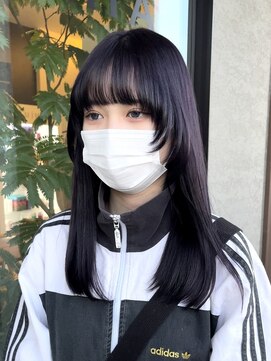 ジゼラ(GISELA) ウルフカット ブルーラベンダー