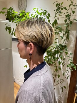 リンクス(LINKS.)の写真/頭皮環境を整え、べたつきの改善や乾燥対策にも適した人気のメンズヘッドスパをご用意◎