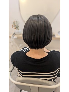 コティ(Kotii) 丸みショートボブ