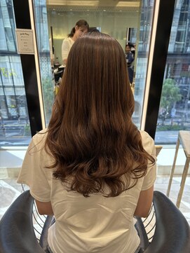 アピッシュ ギンザ(apish ginza) コテ巻き風パーマ/ロングパーマ/デジタルパーマ/大人パーマ