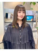 透明感たっぷりオリーブベージュ