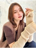小顔効果◎くびれミディ×くすみベージュ×ナチュラル透明感