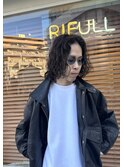 メンズパーマ　ツイスパ　波巻き　メンズバレイヤージュ
