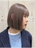 ハイトーンカラー顔周りレイヤーボブダブルカラー暗めグレージュ