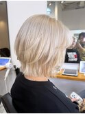ハイトーンボブ/ホワイトベージュ/レイヤーボブ/10代20代30代