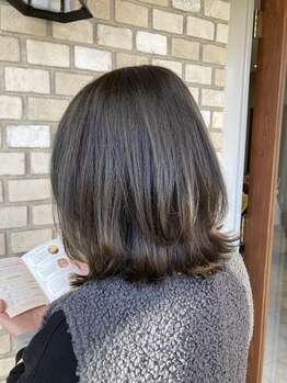 ヘアー クラージュ(hair courage)の写真/若い人が多いサロンは行きづらいと思っている方にもオススメ♪リラックスしながら髪のお悩みを解決◇