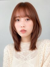 トレス(TRESS)&nbsp;ミディアム　レイヤー　顔まわりレイヤー　透明感　表参道