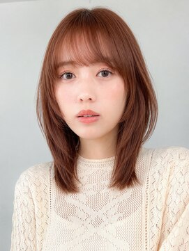 トレス(TRESS) ミディアム　レイヤー　顔まわりレイヤー　透明感　表参道