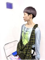 イラカ(elaka)&nbsp;ラベンダーカラー×刈り上げショート×マッシュライン