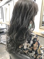 アクトゥス(AEQUITAS)&nbsp;ブリーチレスWカラーハイライトTOKIO Tr【池袋/20代/30代/40代】