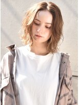 ノクターン 池袋(NOCTURNE)&nbsp;光沢感あふれるシルキーベージュボブ