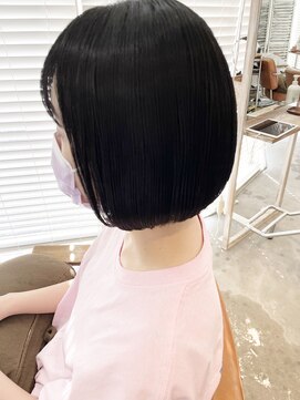 ヴィッカエコル (vicca 'ekolu) 【vicca中原】地毛風ゼロアルカリストレート×ボブ