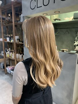 クラッチバイシオンアグリゲイト(CLUTCH by Zi-on aggregate) シルキーベージュ×ロング×王道ベージュ