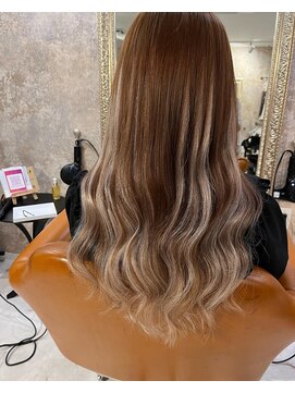 ヘアスタジオ マテリアル(hair studio Material) #カラーエクステ