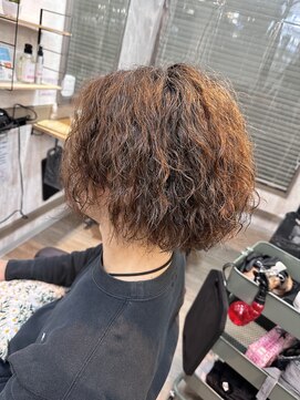 ヘアーリゾートガーデンバイトロント 船橋法典店(Hair Resort Garden by Toronto) ミディアムツイスパ【船橋、西船橋、市川大野、新船橋、塚田】