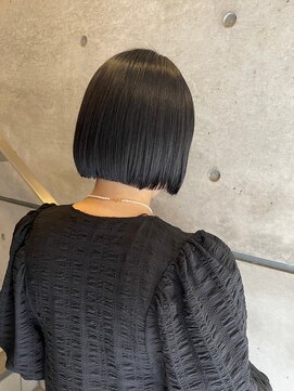 ヘアーエスクールステラ(hair S.COEUR stella) ぱつっとボブ