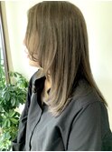 ミントベージュ