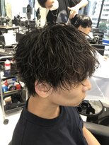 オーシャントーキョー(OCEAN TOKYO)&nbsp;波巻きマッシュ(刈り上げツーブロック黒髪パーマ)