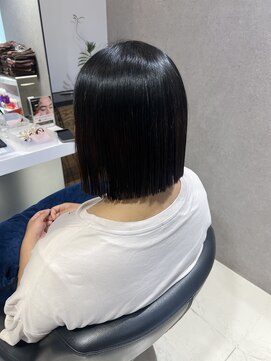 アーティ(aaty) 切りっぱなしボブ