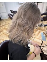 ラック 本厚木店(LUCK)&nbsp;ミルクティーカラー