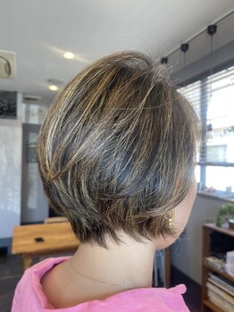 ヘアーメイク リーティ ウメガオカ(HAIR MAKE REATY UMEGAOKA)の写真/オータムカラーもお任せ！ダブルカラーやハイライトで目立たずお洒落に*秋に向けたイメージチェンジも♪