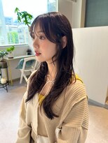 アム(amu)&nbsp;ハッシュカット/レイヤーカット/ロングレイヤー/前髪カット